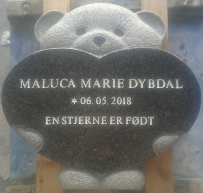 +Maluca Marie Dybdal....altigravsten.dk